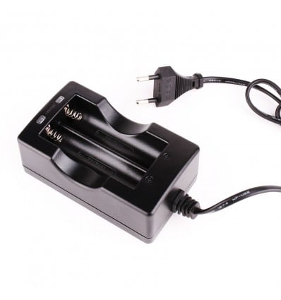 Battery Charger Li-ion 2x 18650